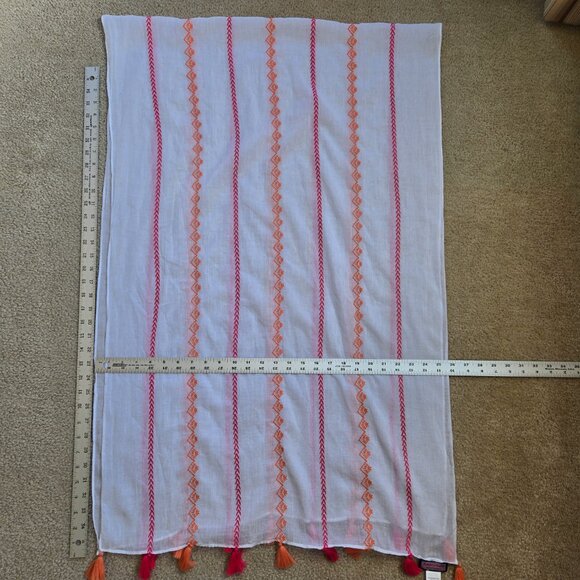 NWOT Vineyard Vines Lightweight Cotton Summer Scarf with Tassles - Picture 10 of 10